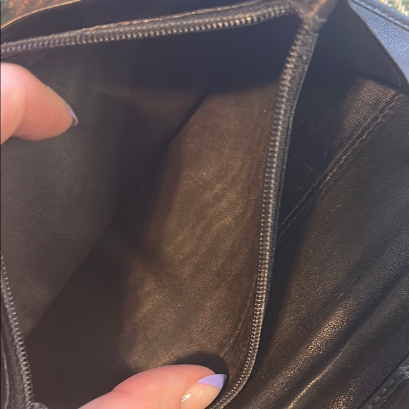 Salvatore Ferragamo Black Leather Wallet with Gold Hardware EUC!!!! - Picture 12 of 16